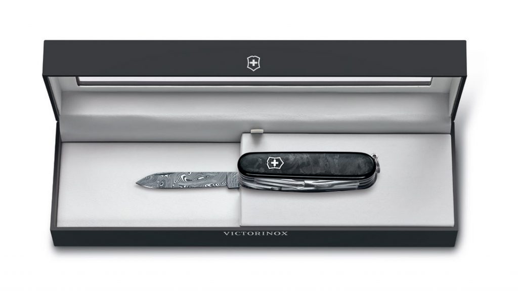 Victorinox Swiss Champ Damast 2021