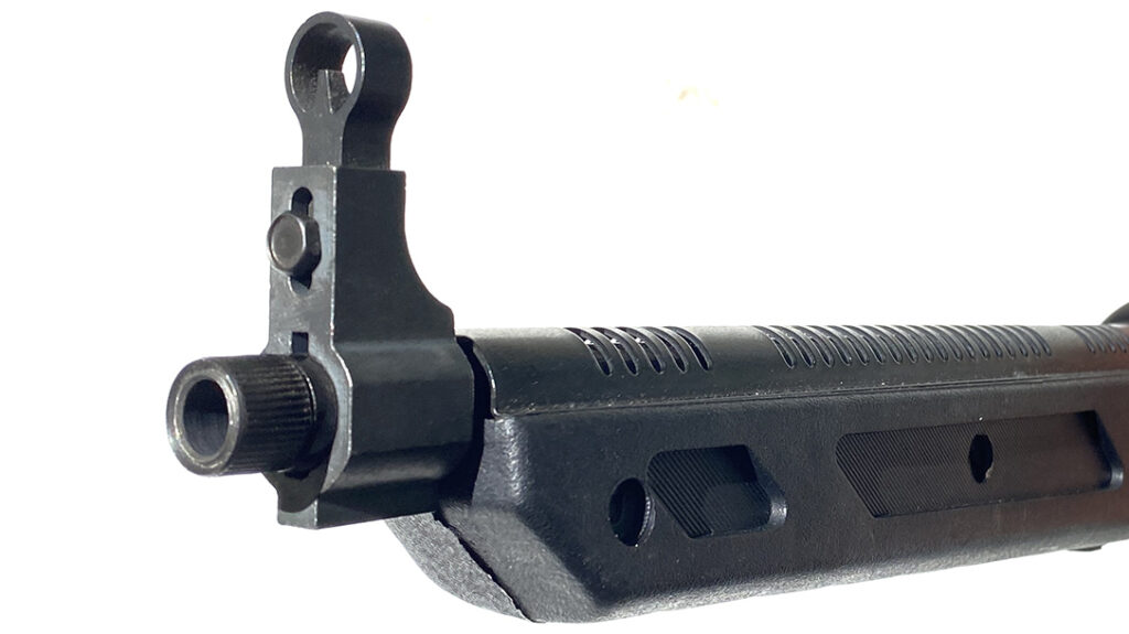 Adjustable front sight and handguard on Model 995 Classic. 