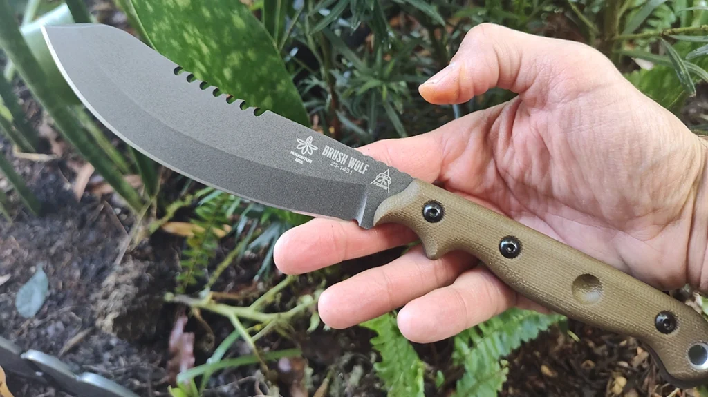 The blade tip of the TOPS Knives Brush Wolf is designed for easy boring through leather or wood.