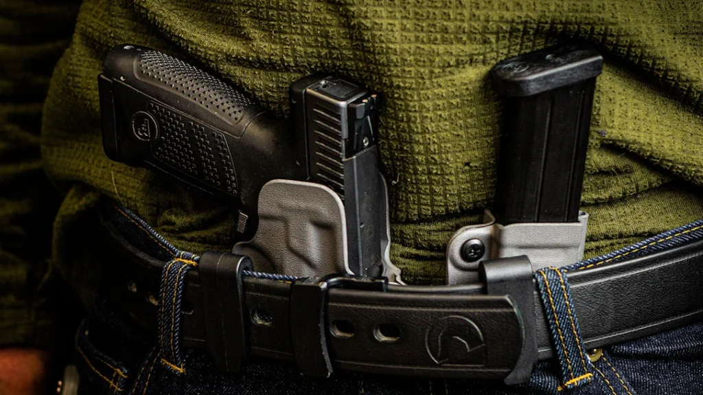 Women's Guide to Concealed Carry: Appendix Carry.