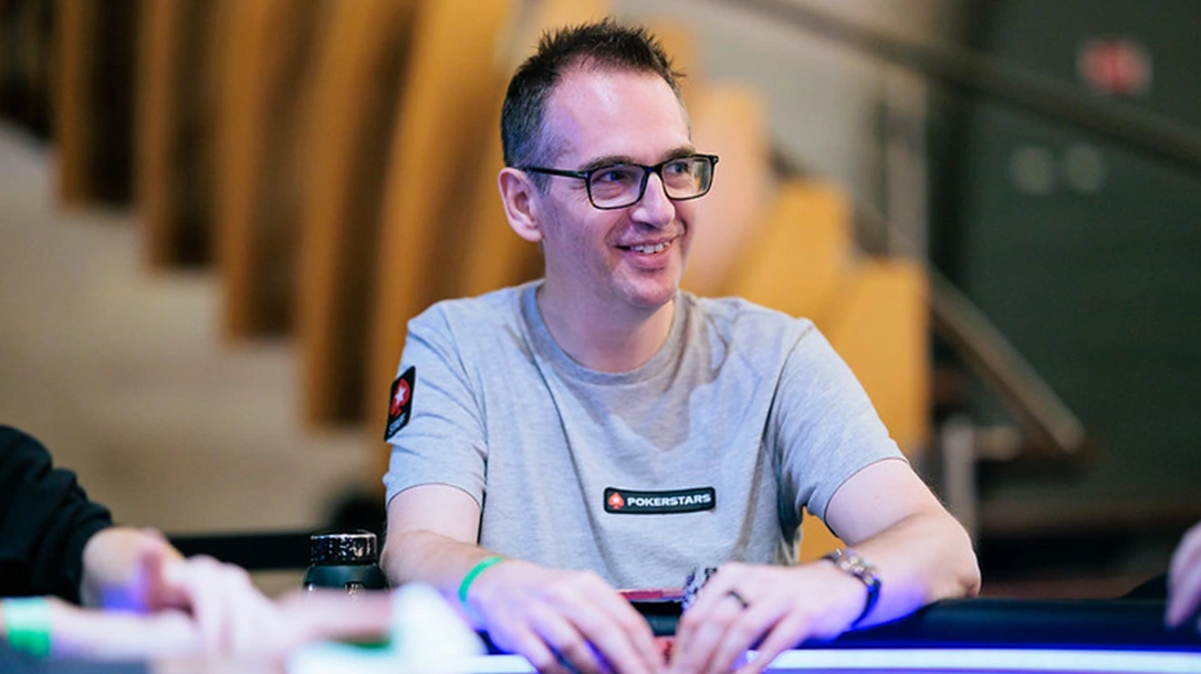 Discover how to be a poker pro with our expert tips and strategies!