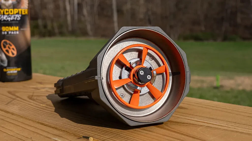The copter lodaded into the mechanism.