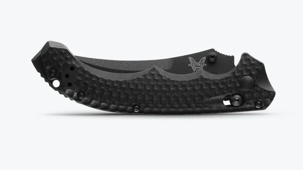 The knife’s entire S-shaped profile can make it ride strangely in the front pocket.