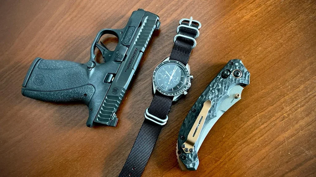 The Benchmade Mini Bedlam is a functional work of art that enhances any EDC loadout.