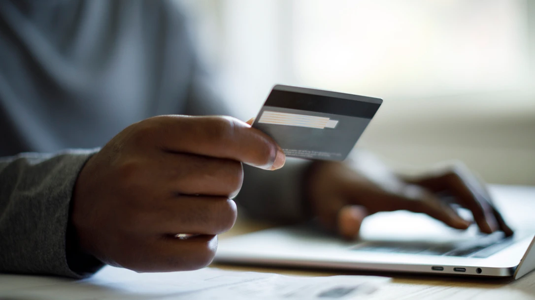 Protect yourself from online scams