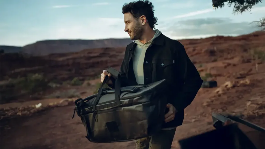 The 5.11 Allhaula Duffel 70L is lightweight.