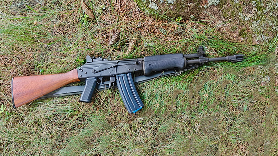 Valmet M-76