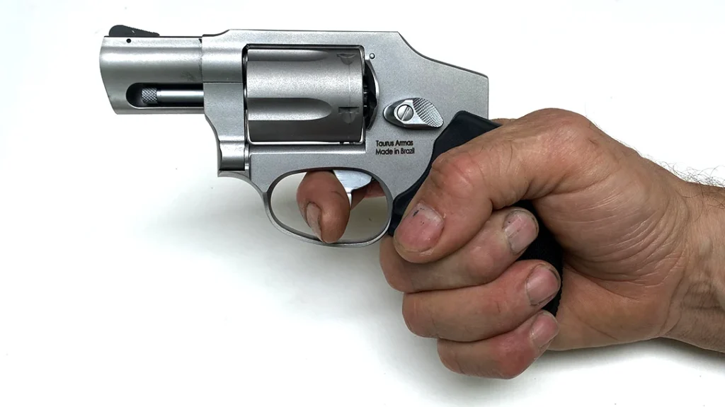 The Taurus 650 Snubnose comes with a very good, one-piece, rubber overmolded polymer, concealment-sized grip.