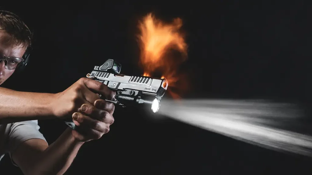 The The Nox 9 is cut for the RMR.