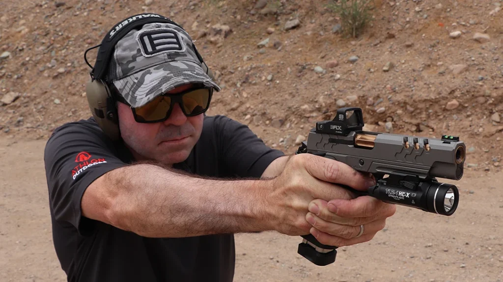 The author mounted the Eotech EFLX with the 6 MOA dot.