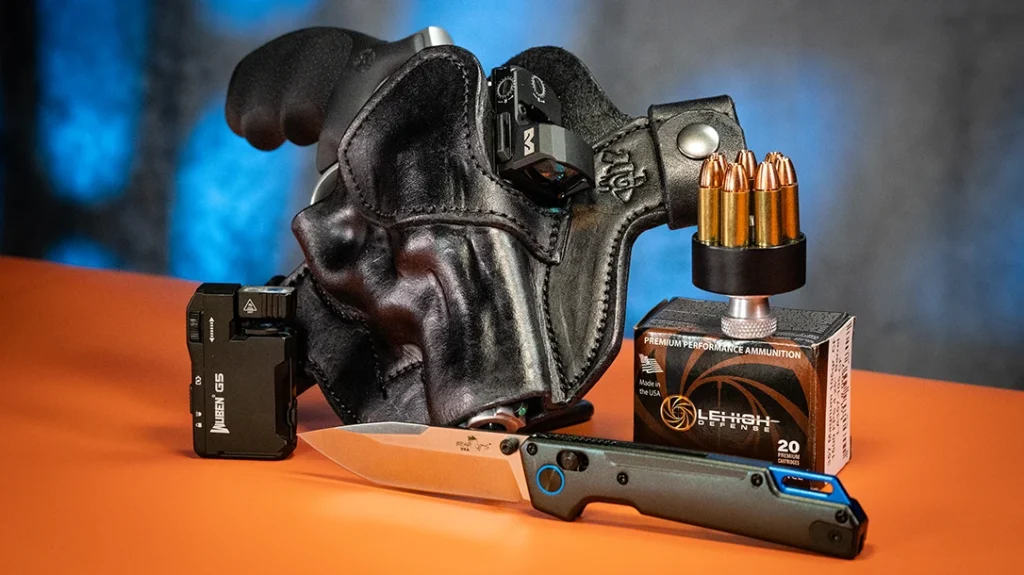 The author went to Erik at Side Guard Holsters for a dedicated OWB Reinforced Snap that would clear the dot.